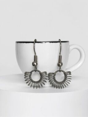 5 For $25💫Alternative Gunmetal Coiled Spring Dangles Earrings